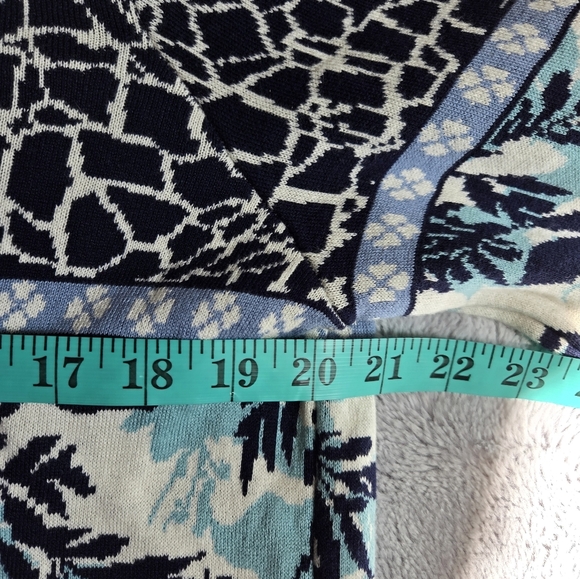 OLSEN Blue And Cream Heavyweight Cotton Blend Patterned Long Cardigan. Size 12 - Picture 14 of 15